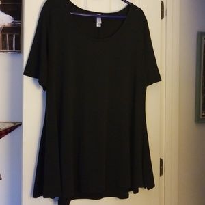 Lularoe XL Perfect T in black